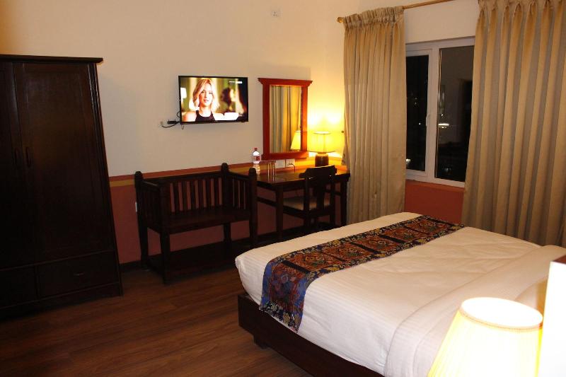 Three Jewels Boutique Hotel image