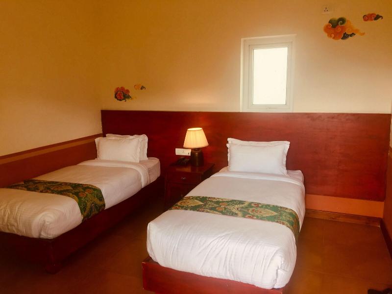 Three Jewels Boutique Hotel image