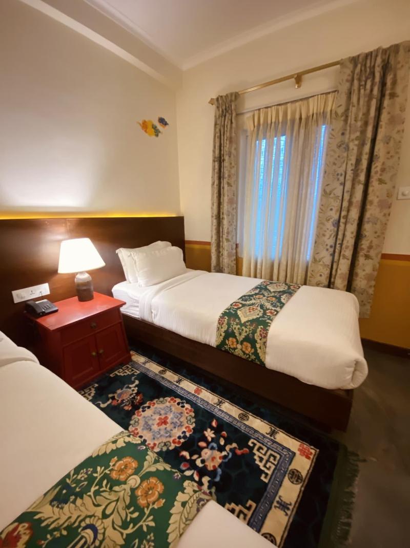 Three Jewels Boutique Hotel image