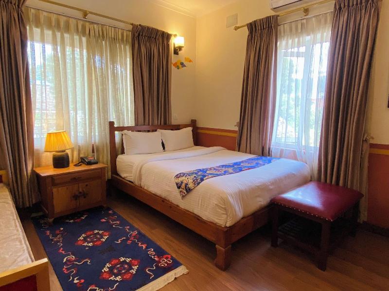 Three Jewels Boutique Hotel image