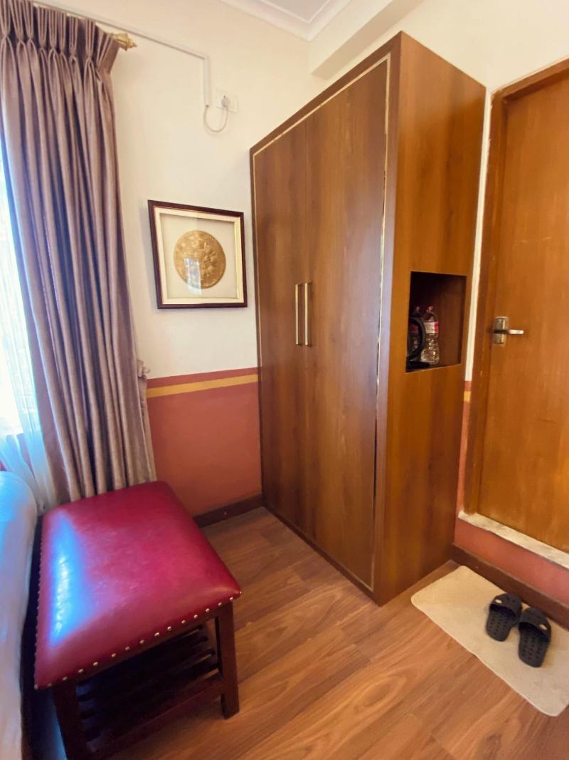 Three Jewels Boutique Hotel image