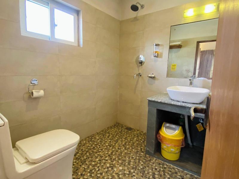 Three Jewels Boutique Hotel image