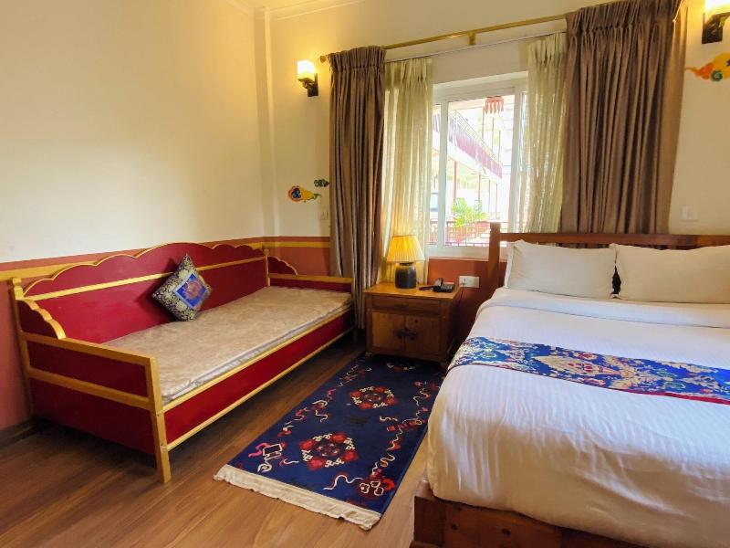 Three Jewels Boutique Hotel image