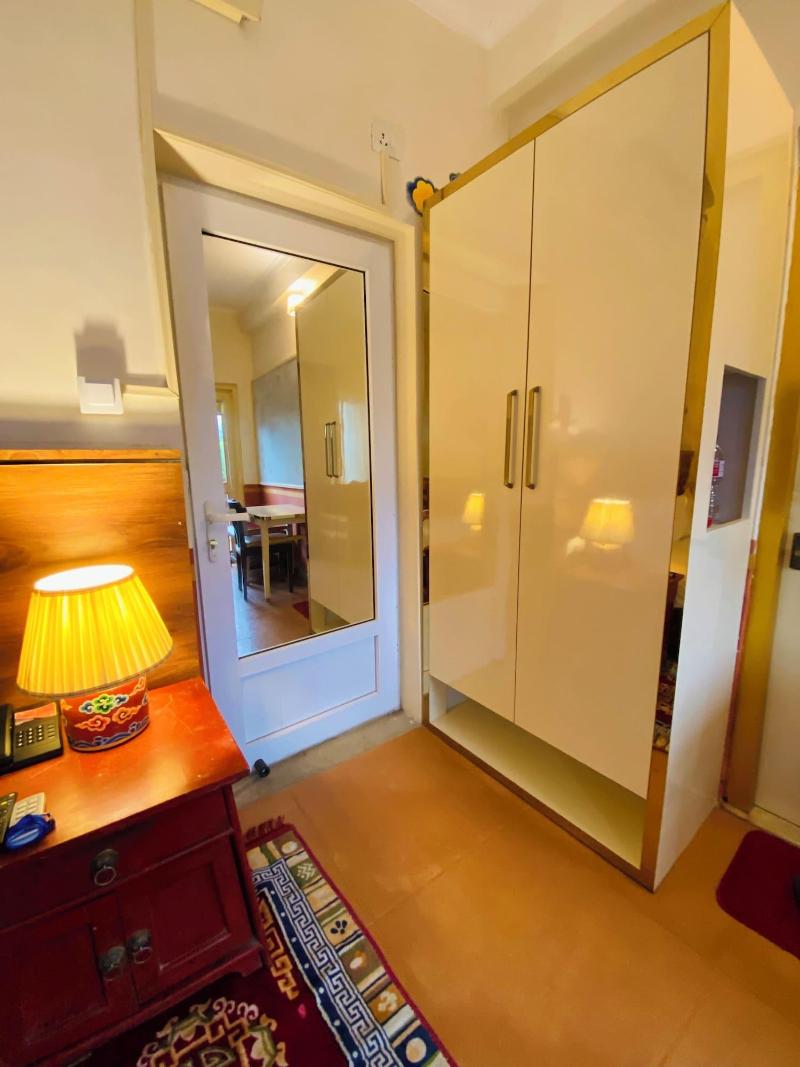 Three Jewels Boutique Hotel image