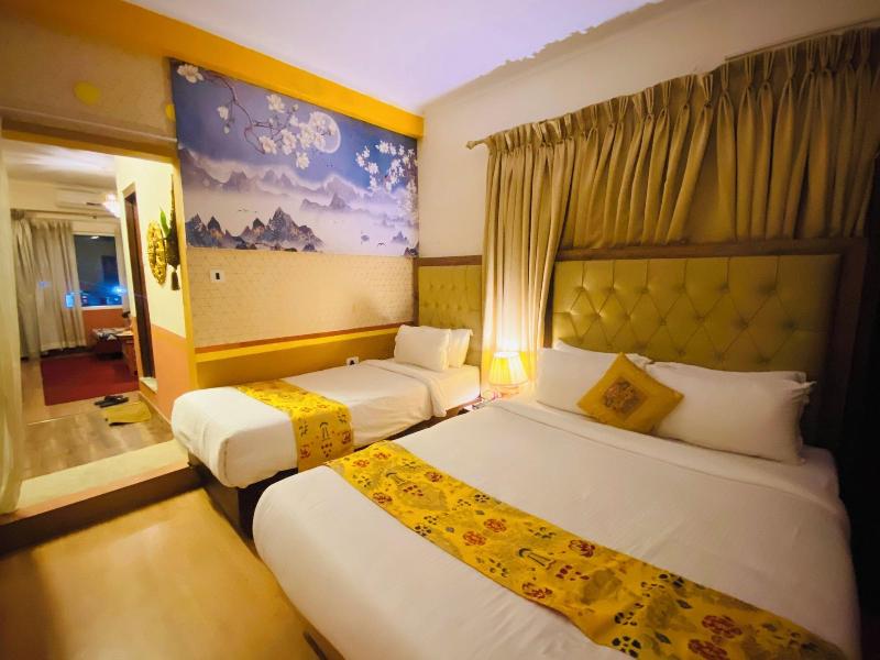 Three Jewels Boutique Hotel image