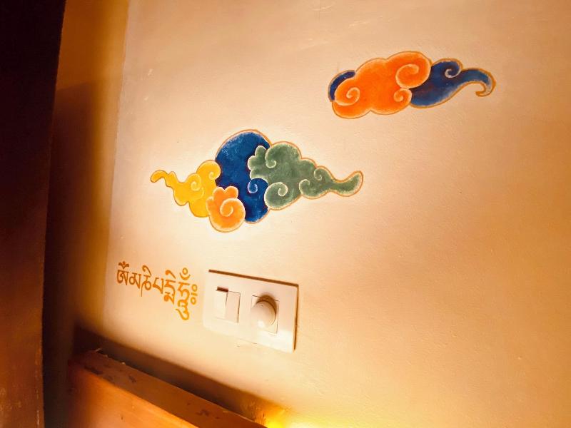 Three Jewels Boutique Hotel image