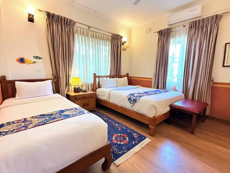 Three Jewels Boutique Hotel image