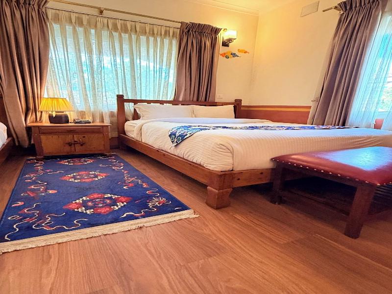Three Jewels Boutique Hotel image