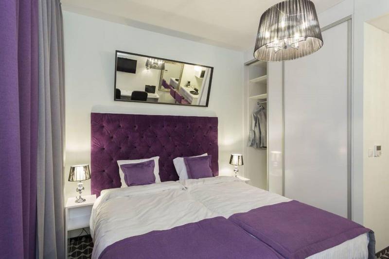 Vola Residence image