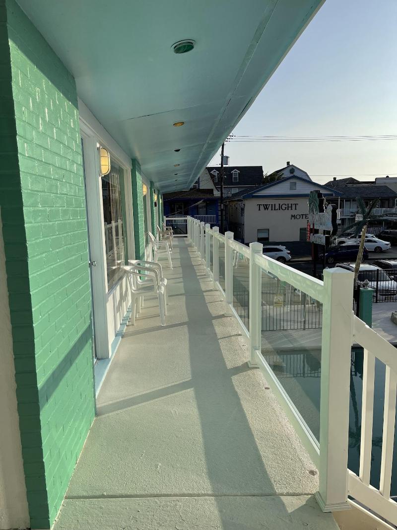Mango Motel image