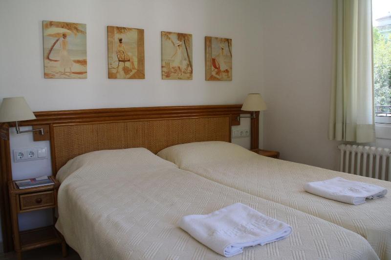 Apartaments Margarita Sabina Pinell image