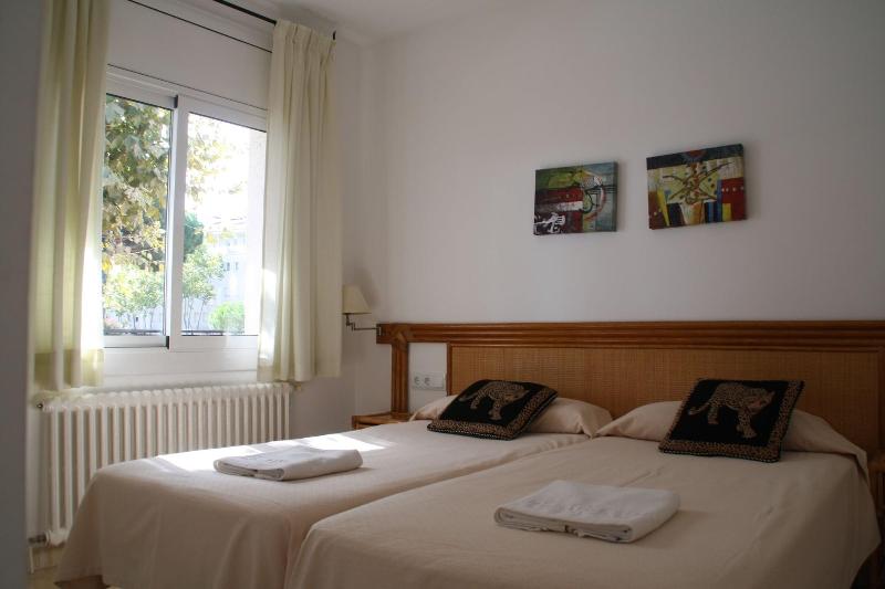 Apartaments Margarita Sabina Pinell image