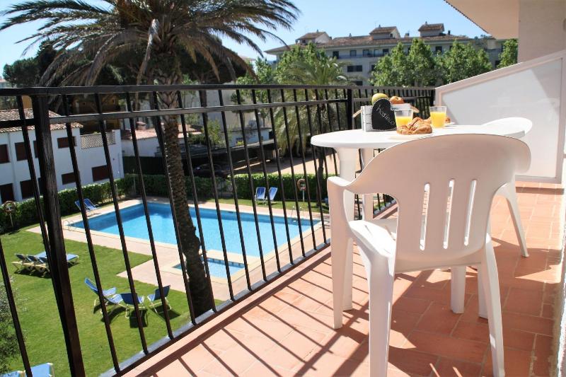 Apartaments Margarita Sabina Pinell image