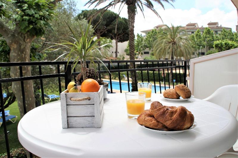Apartaments Margarita Sabina Pinell image