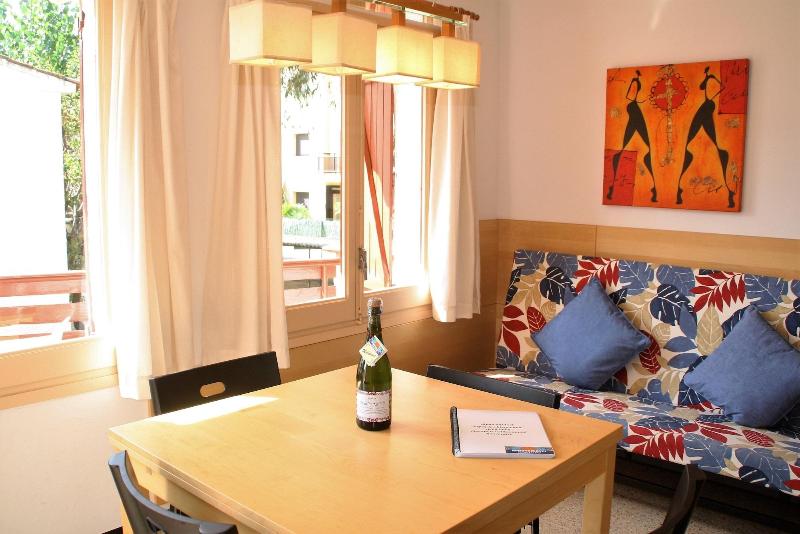 Apartaments Margarita Sabina Pinell image