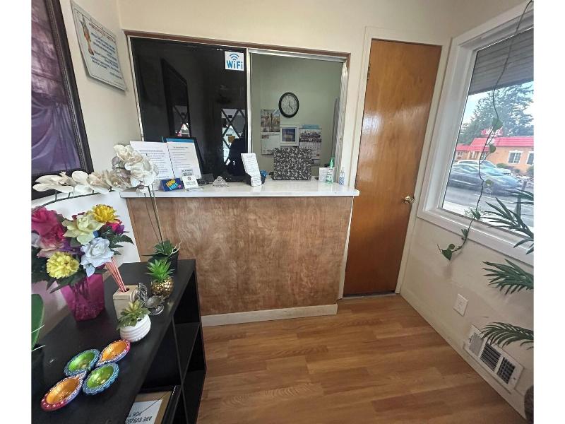 Townhouse Del Rancho Motel image