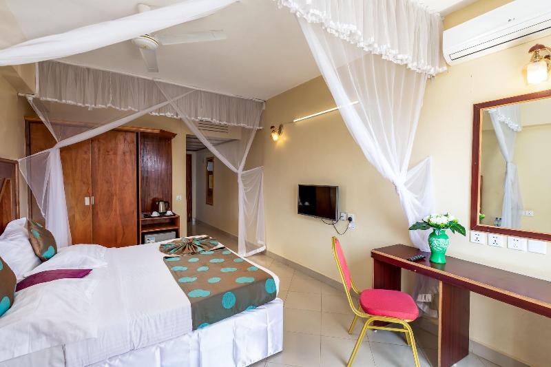 Pulickal Airport Hotel image