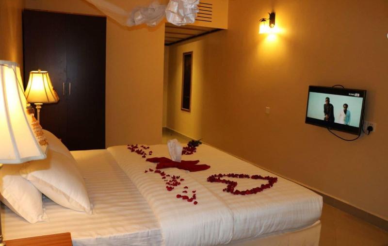 Pulickal Airport Hotel image