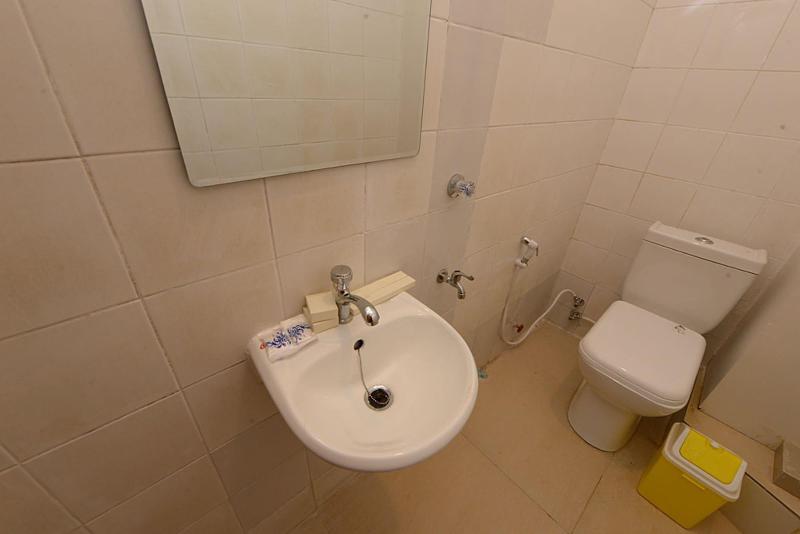 Min Nandar Garden Hotel image