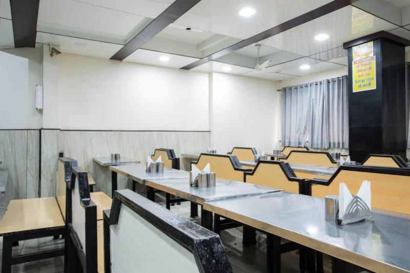 Hotel Satyug image