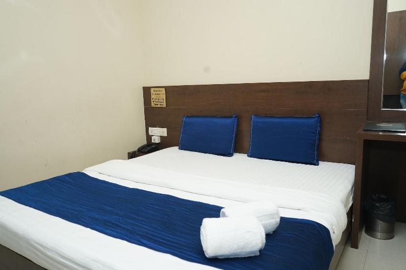 Hotel Satyug image