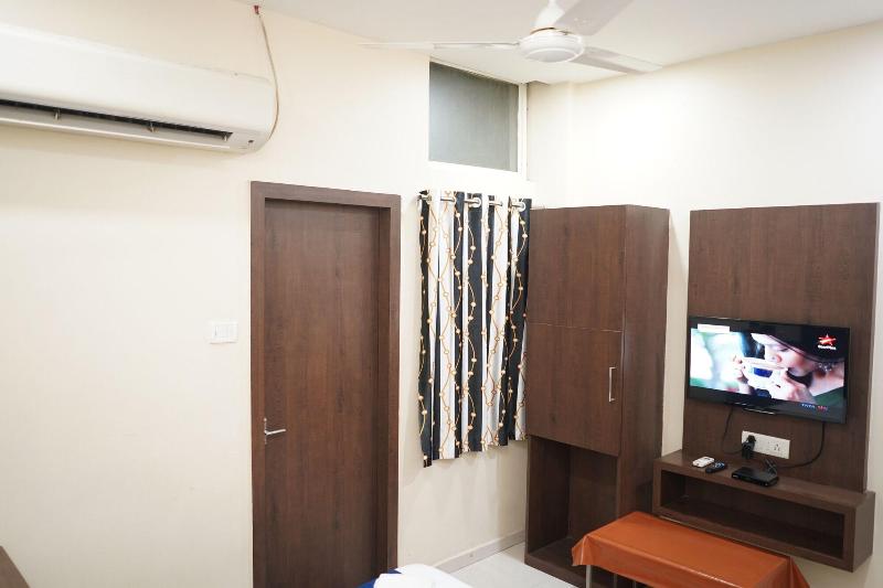 Hotel Satyug image