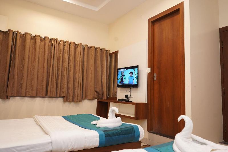 Hotel Satyug image