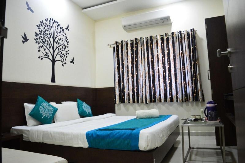 Hotel Satyug image