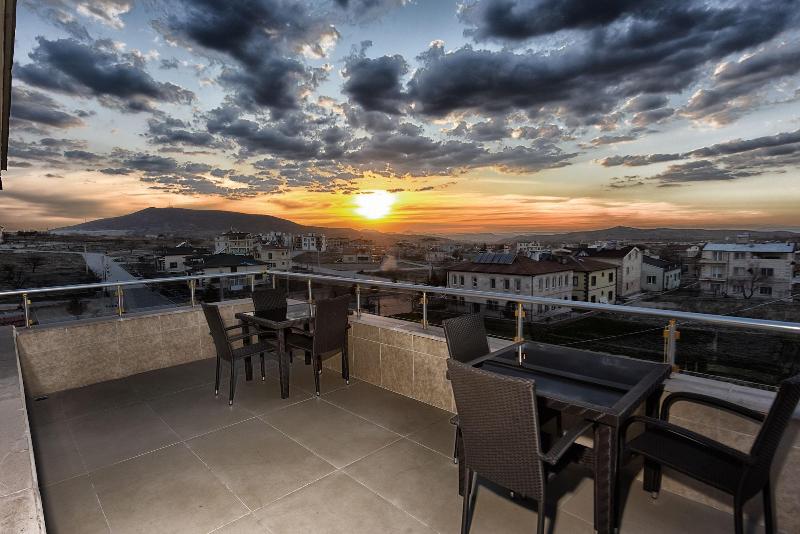 El Nazar Stone Suite image
