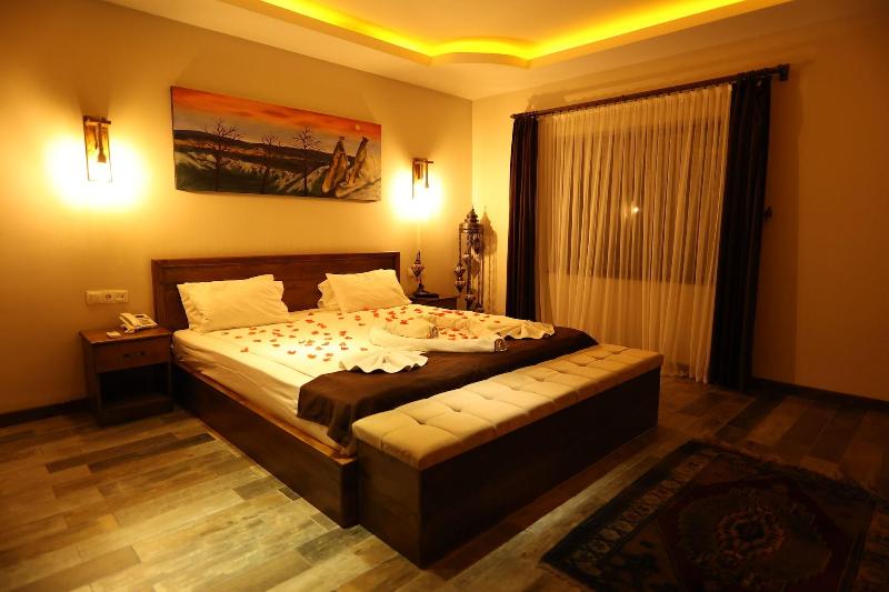 El Nazar Stone Suite image