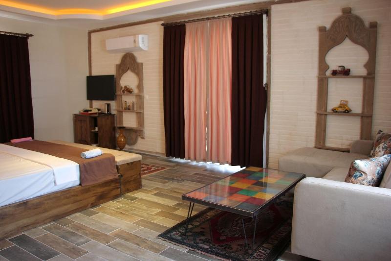 El Nazar Stone Suite image