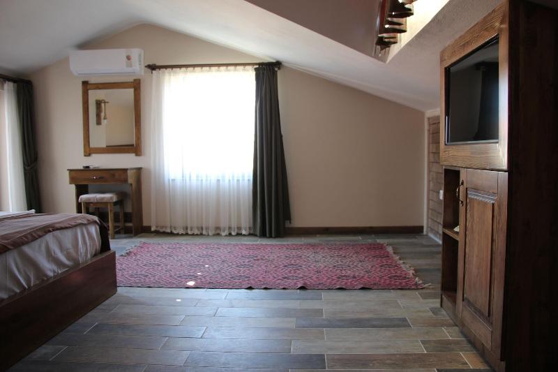 El Nazar Stone Suite image