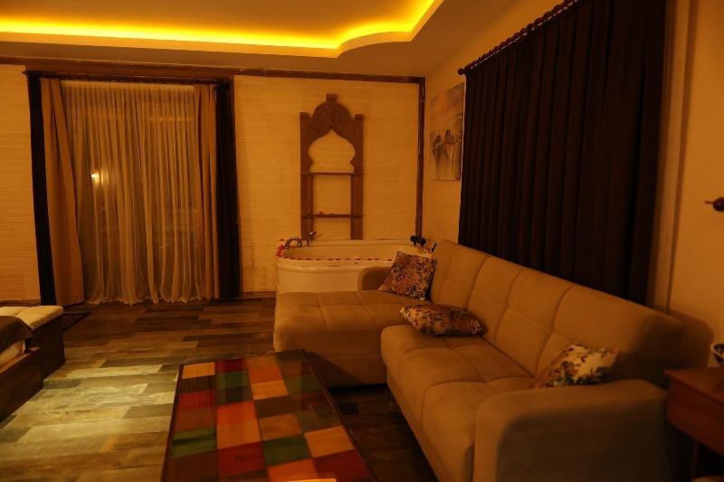 El Nazar Stone Suite image