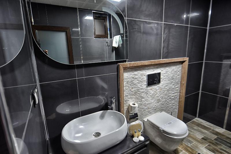 El Nazar Stone Suite image