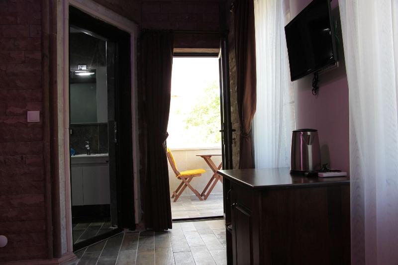 El Nazar Stone Suite image