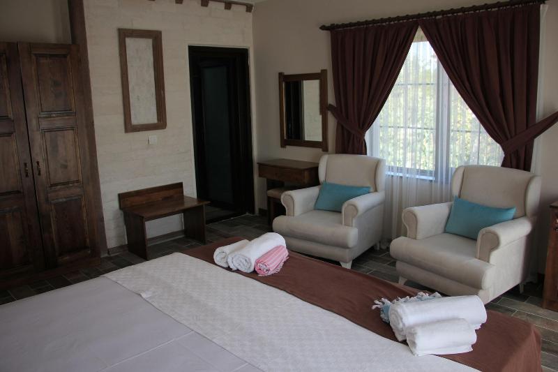 El Nazar Stone Suite image
