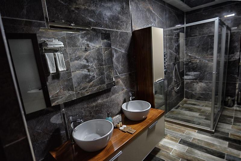 El Nazar Stone Suite image