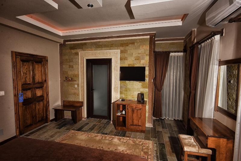 El Nazar Stone Suite image