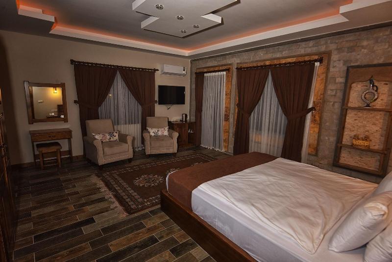 El Nazar Stone Suite image