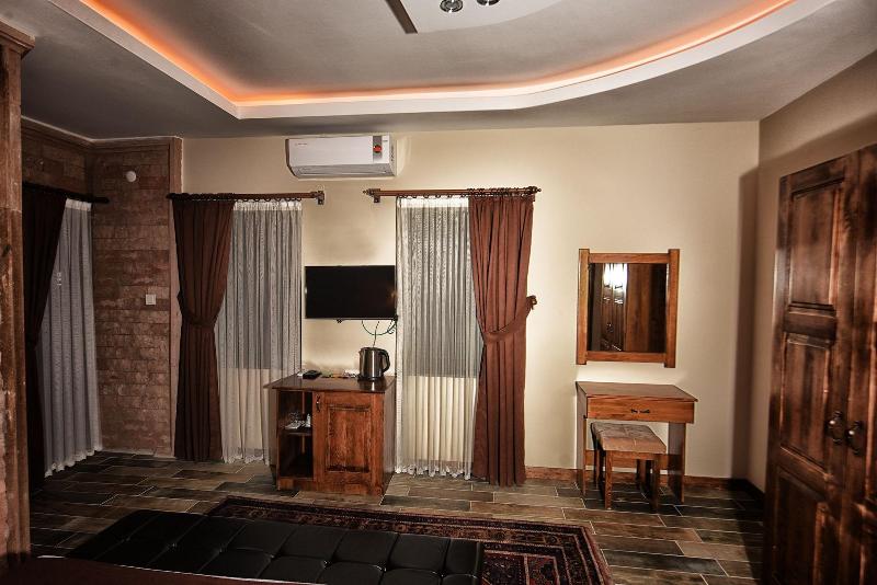 El Nazar Stone Suite image