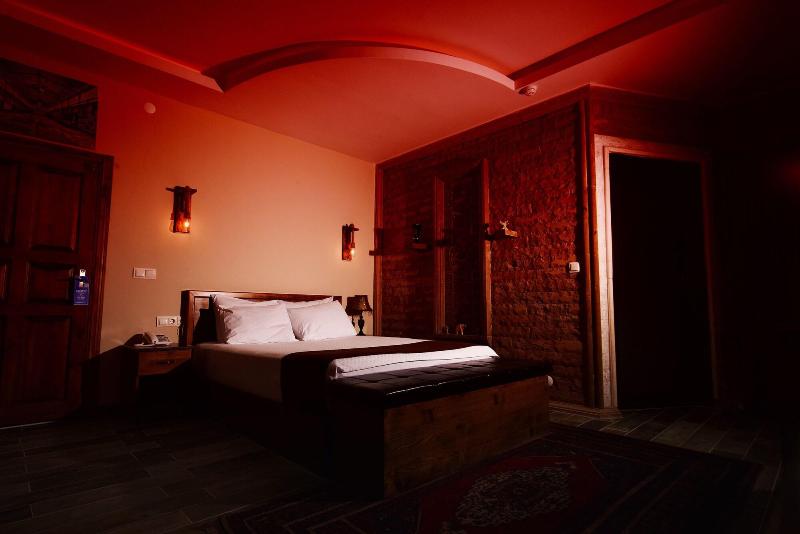 El Nazar Stone Suite image