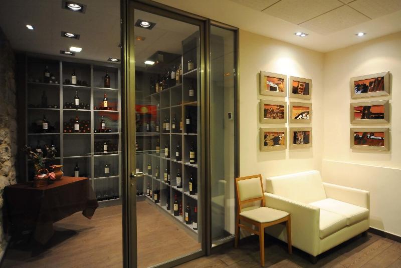 Aparthotel Meseguer image