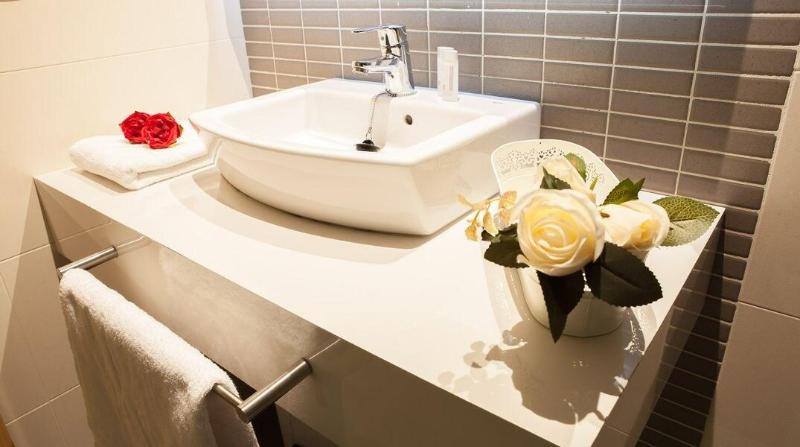 Aparthotel Meseguer image