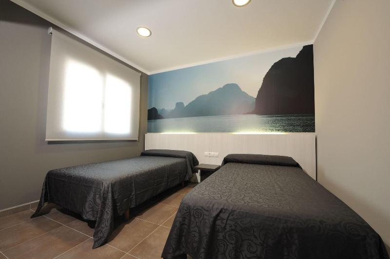 Aparthotel Meseguer image