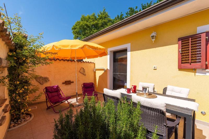 Felix Residence image