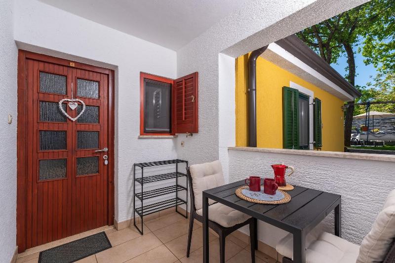 Felix Residence image