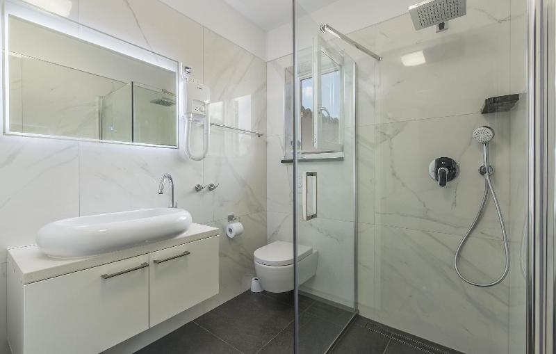 Felix Residence image