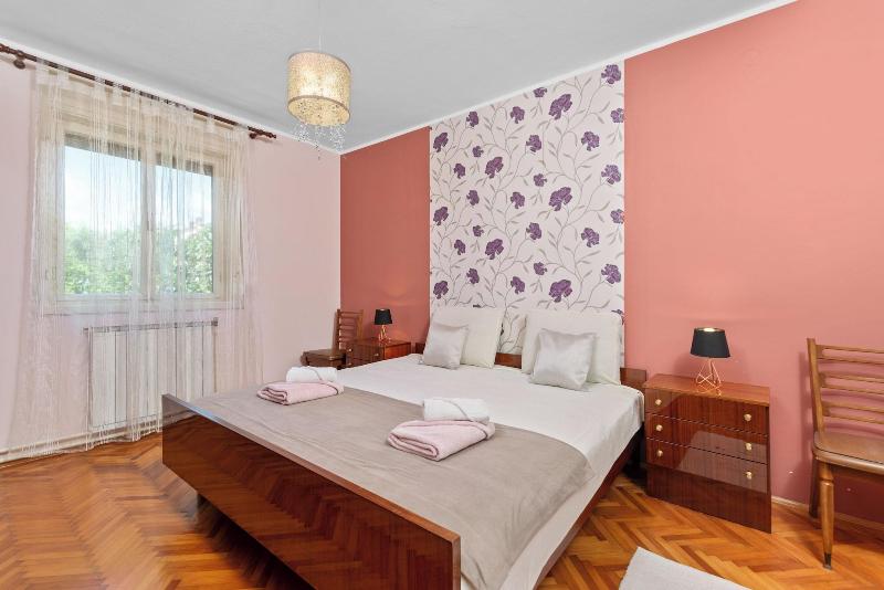 Felix Residence image