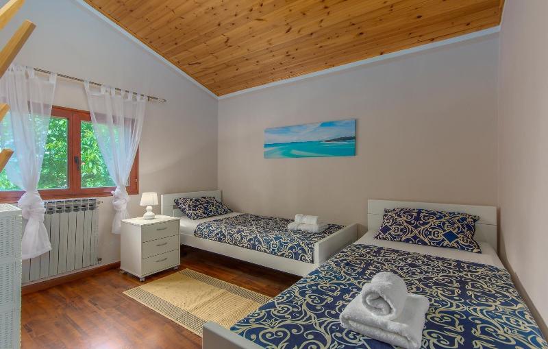 Felix Residence image
