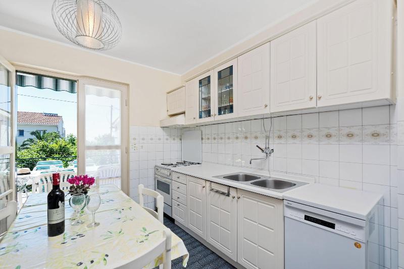 Felix Residence image
